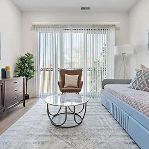 Modern 5 Beds -3 Miles To Downtown Nashville